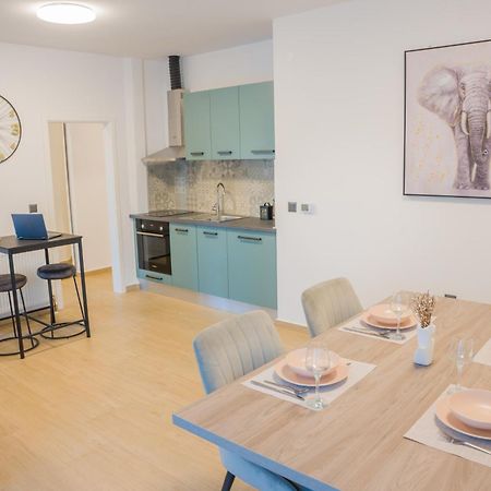 Apartmani Toni เดอร์นิช ภายนอก รูปภาพ
