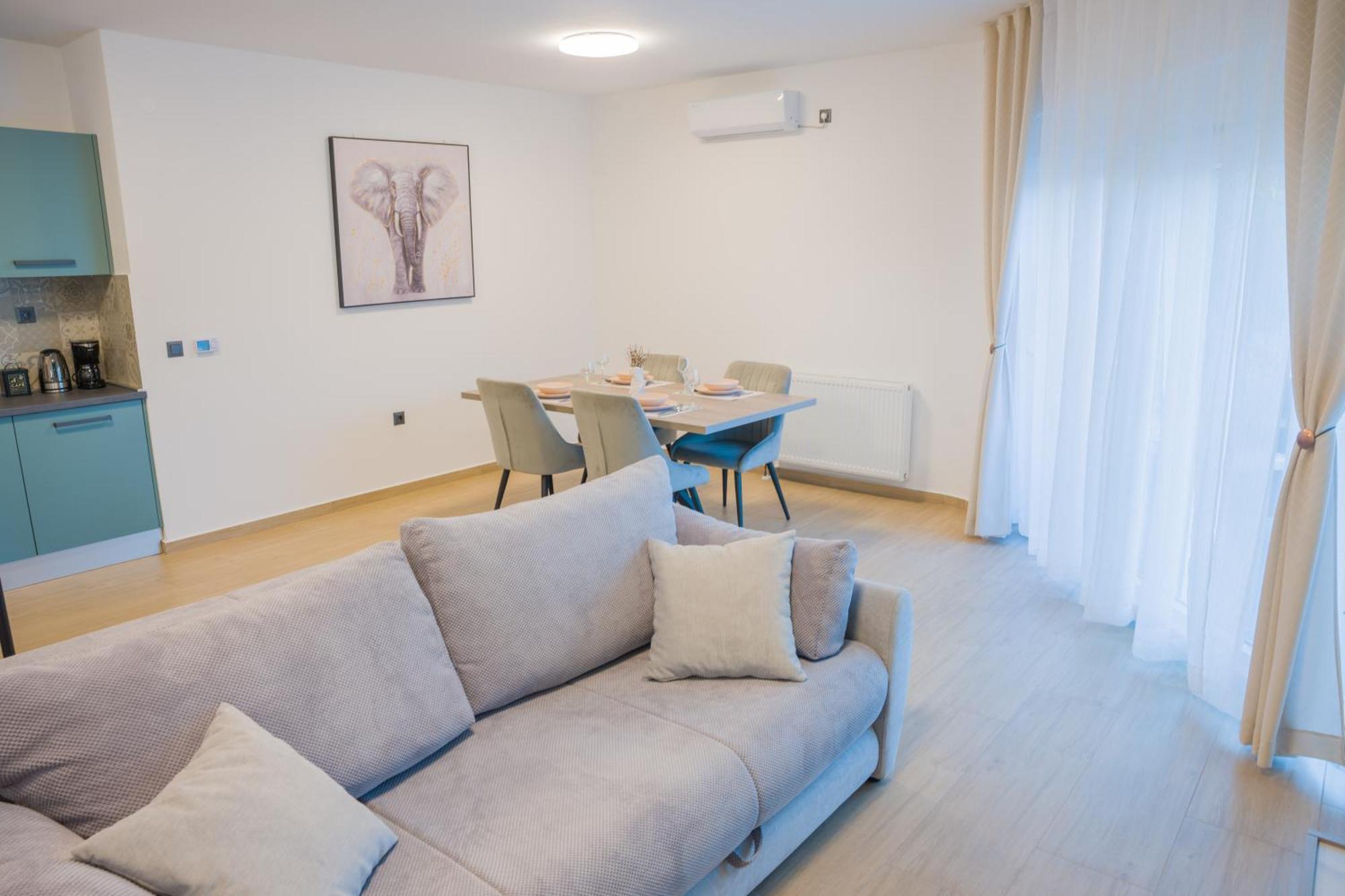 Apartmani Toni เดอร์นิช ภายนอก รูปภาพ
