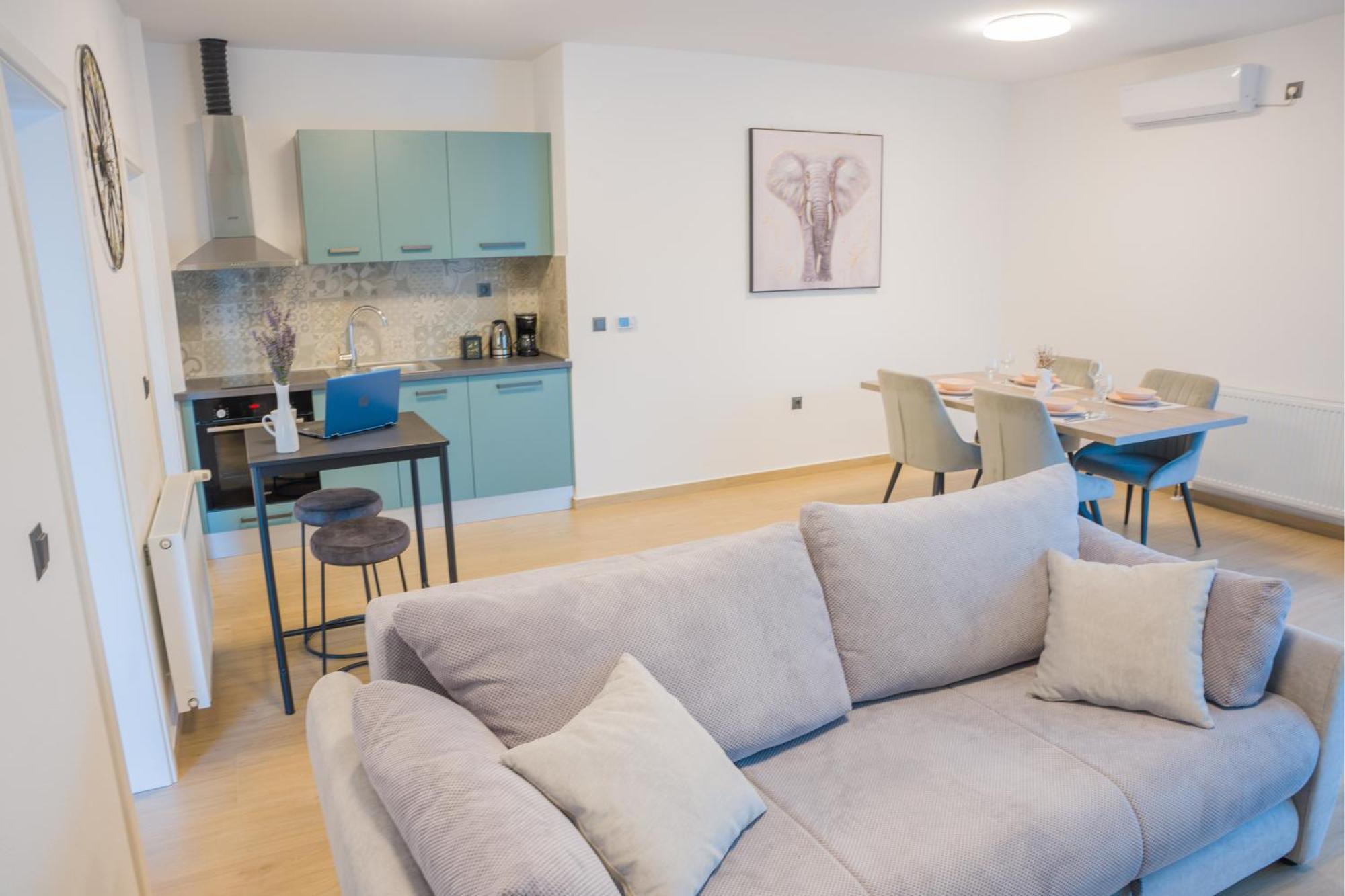 Apartmani Toni เดอร์นิช ภายนอก รูปภาพ